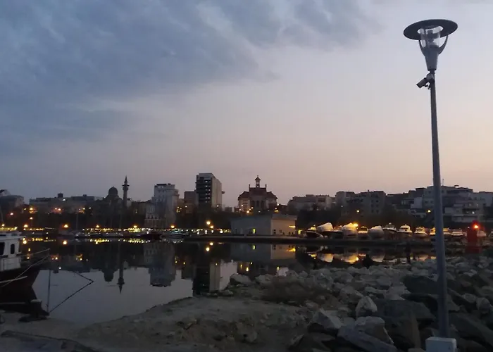 Fantasio Apartment *